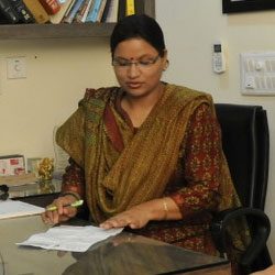 Dr. Nidhi Singh - Gynaecologist in Bawadia Kalan, bhopal