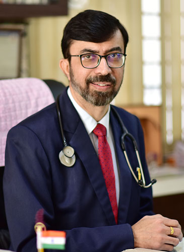 Dr. Sanjay Kumar-Gastroenterologist in Bhopal