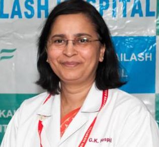 Dr. Bandi Radhika-Ophthalmologist in Indore