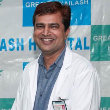 Dr. Ajeet Singh Dewra-Paediatrician in Indore