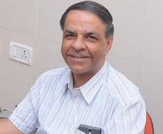 Dr. Dhanraj Panjwani-Neurologist in Indore
