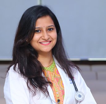 Dr. Mythrayi Molugu-Gynaecologist in Hyderabad
