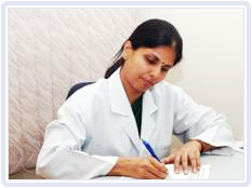 Dr. N. Naveena - Ophthalmologist in Himayat Nagar, Hyderabad
